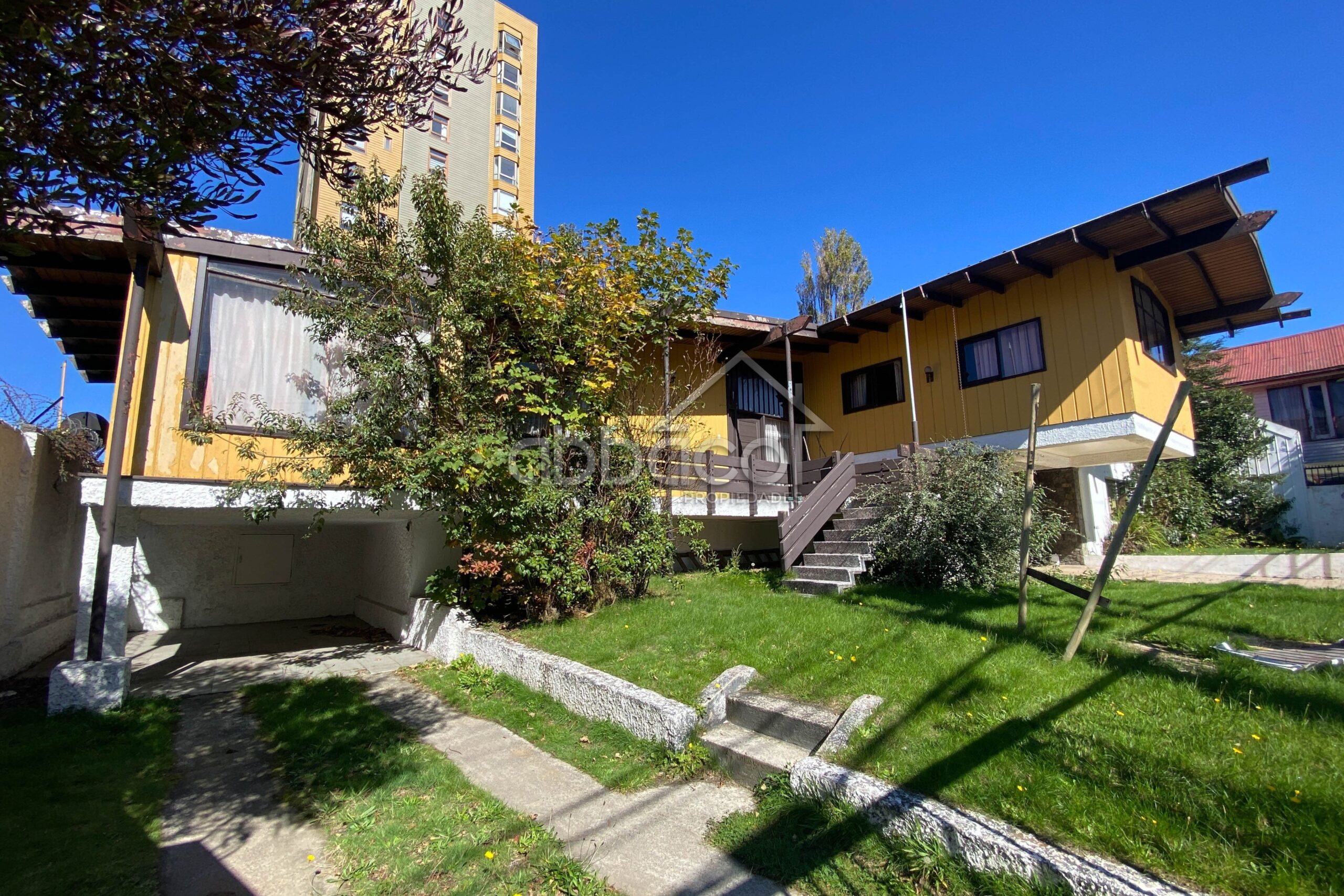 Comercial | Cll. Urmeneta