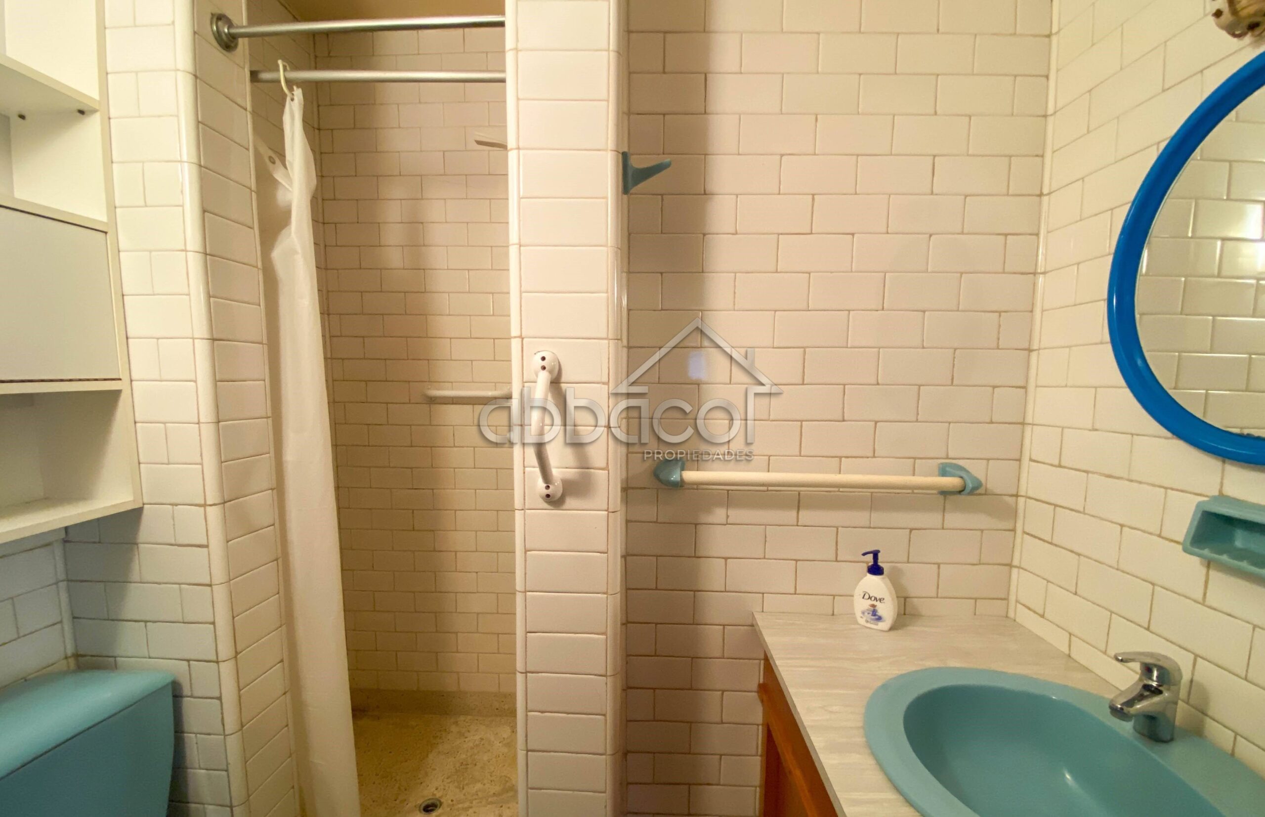 Comercial | Cll. Urmeneta