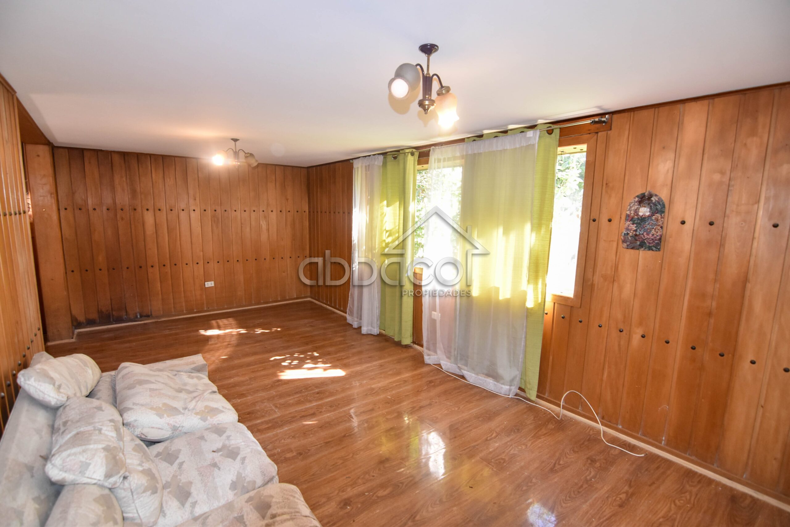 Comercial | Cll. Urmeneta