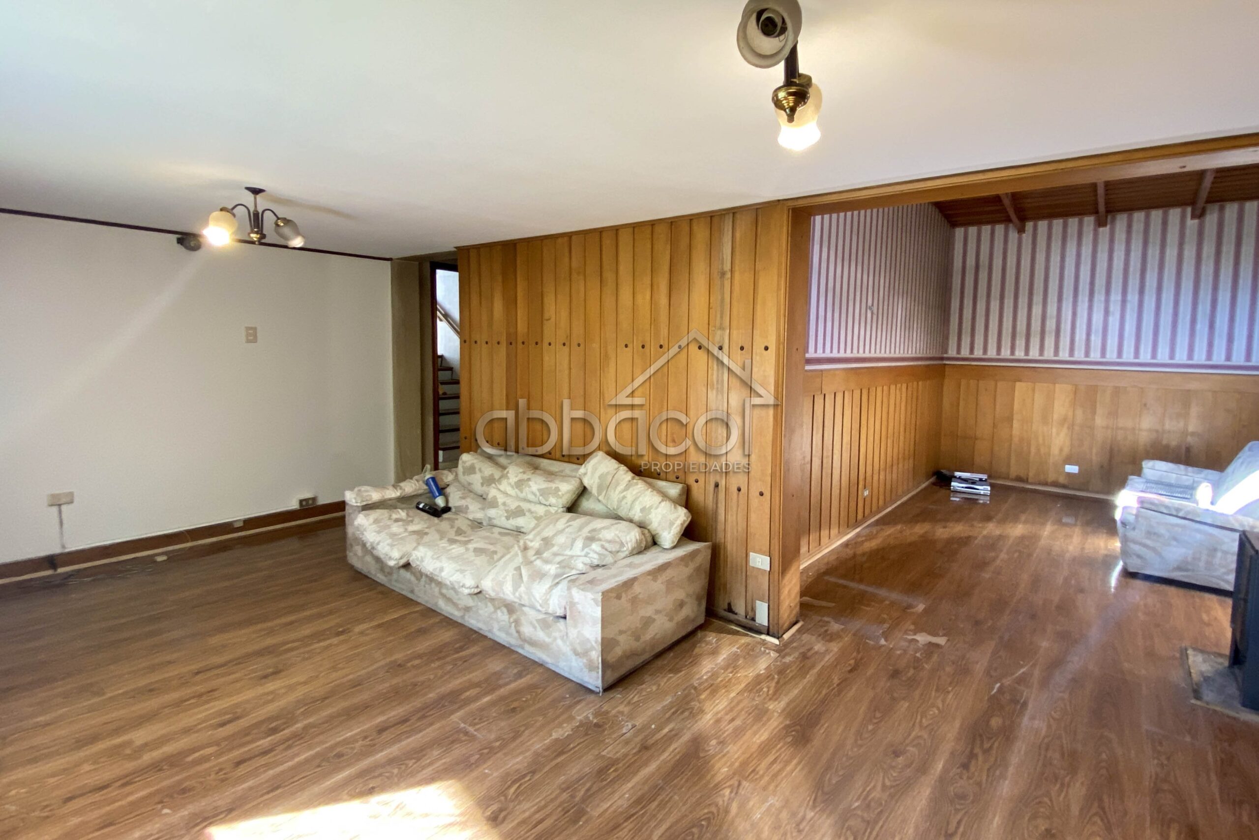 Comercial | Cll. Urmeneta