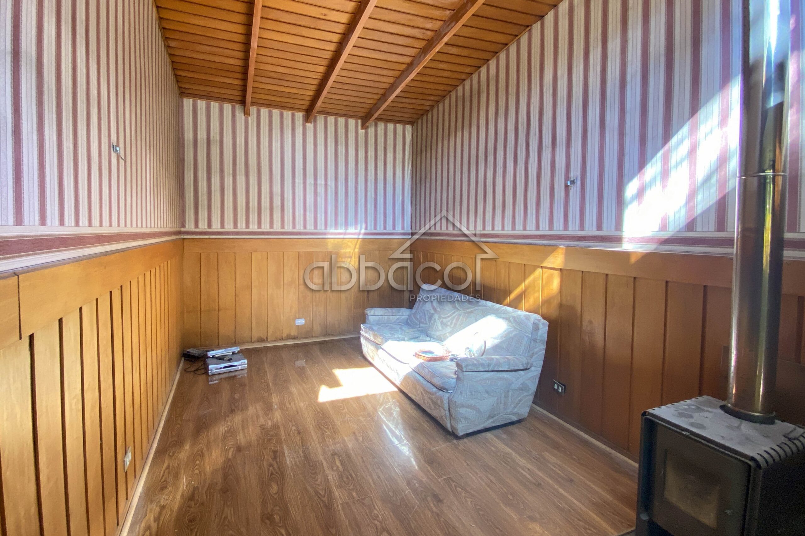 Comercial | Cll. Urmeneta