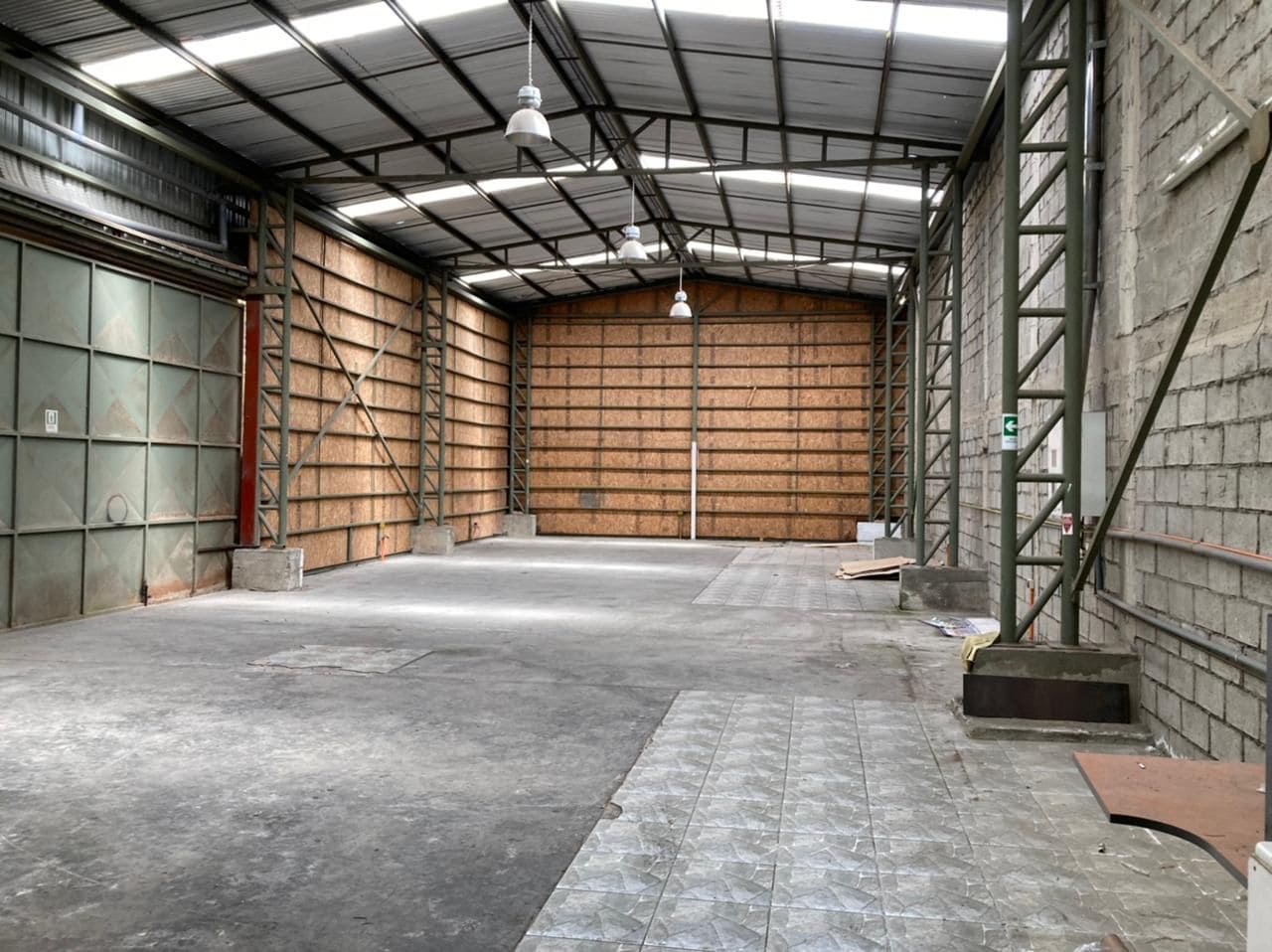 Bodega/oficina | P. Industrial